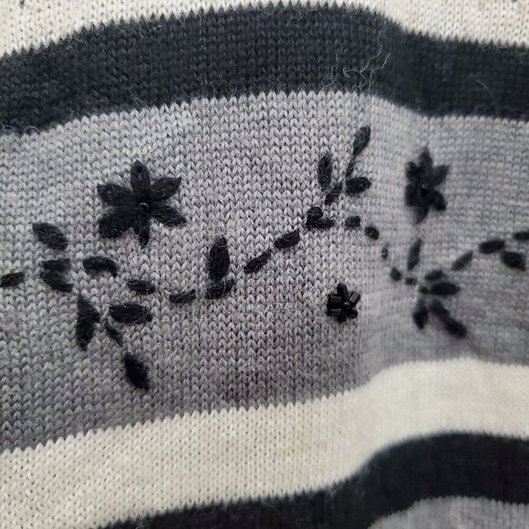 Alfred Dunner Women's‎ Vtg Gray Black Wool Blend Faux Layer Knit Grandma Top M - Picture 2 of 7